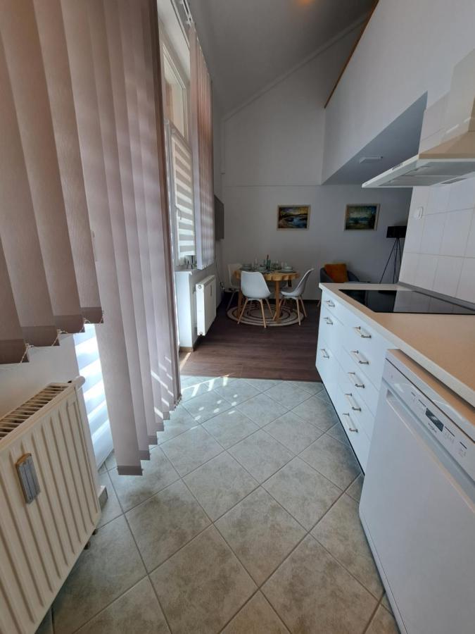 Rozsa Apartman Keszthely Exterior foto